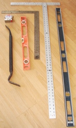 Levels, angles and measuring tools